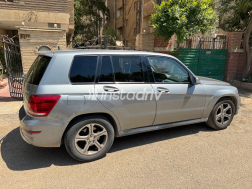 مرسيدس GLK 250 2014 فضي أوتوماتيك مستعملة للبيع في الجيزة - 3