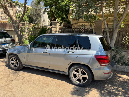 مرسيدس GLK 250 2014 فضي أوتوماتيك مستعملة للبيع في الجيزة - 5
