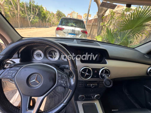 مرسيدس GLK 250 2014 فضي أوتوماتيك مستعملة للبيع في الجيزة - 6