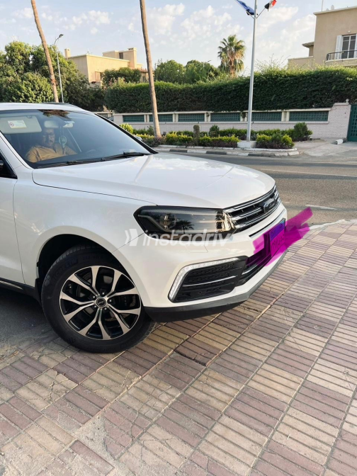 زوتى T600 2018 أبيض أوتوماتيك مستعملة للبيع في الجيزة - 2