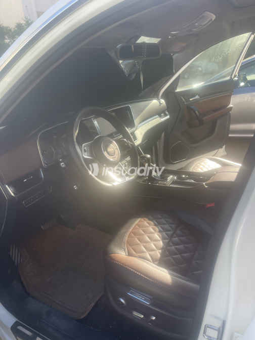 زوتى T600 2018 أبيض أوتوماتيك مستعملة للبيع في الجيزة - 5