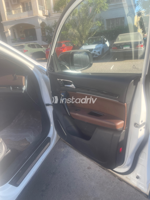 زوتى T600 2018 أبيض أوتوماتيك مستعملة للبيع في الجيزة - 8