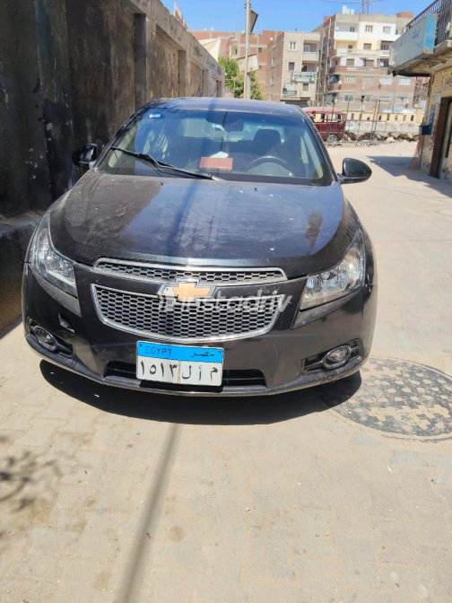 Chevrolet Cruze 2010 Black Automatic Used for Sale in Giza - 2