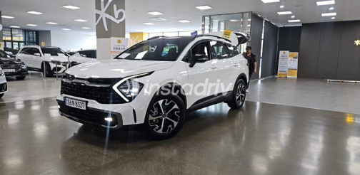 Kia Sportage 2023 White Automatic Used for Sale in Cairo - 2
