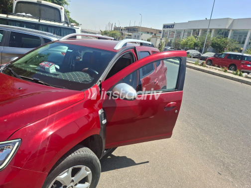 رينو داستر 2021 أحمر أوتوماتيك مستعملة للبيع في مصر الجديدة - 4