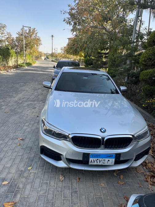 BMW 530 2019 Silver Automatic Used for Sale in Cairo - 3