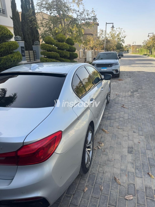 BMW 530 2019 Silver Automatic Used for Sale in Cairo - 7