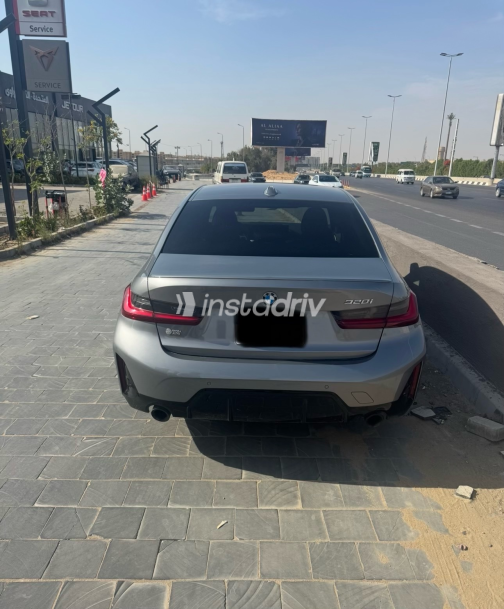BMW 320 2024 Gray Automatic Used for Sale in Cairo - 3