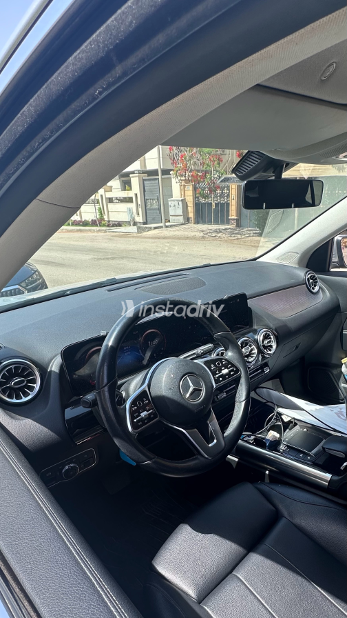 Mercedes GLA 200 2021 Silver Automatic Used for Sale in Cairo - 1