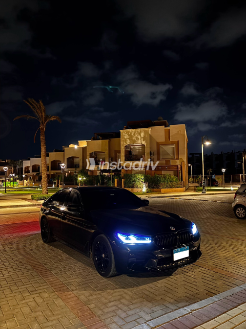 بي ام دبليو 520 2018 أسود أوتوماتيك مستعملة للبيع في دمياط - 4