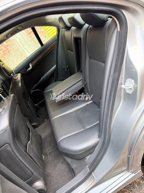 Mercedes C 250 2010 Gray Automatic Used for Sale in Beheira - 2