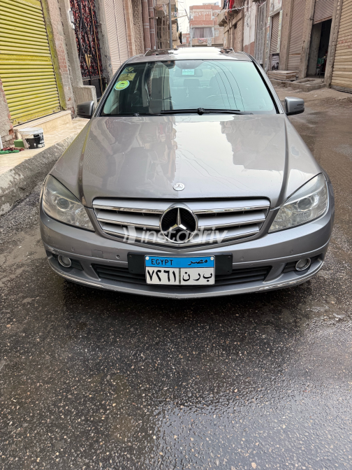Mercedes C 250 2010 Gray Automatic Used for Sale in Beheira - 5