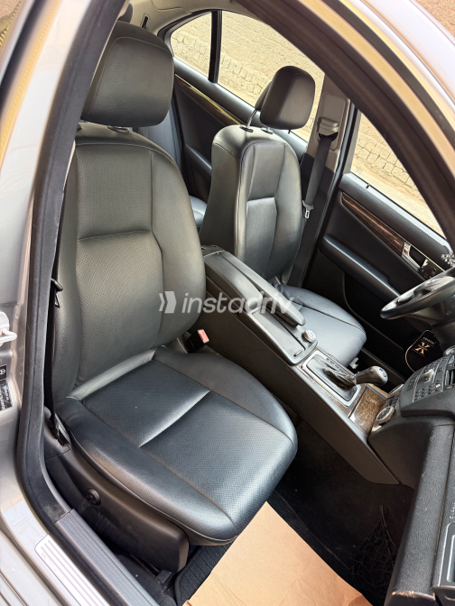 Mercedes C 250 2010 Gray Automatic Used for Sale in Beheira - 8