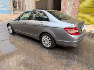 مرسيدس C 250 2010 رمادي أوتوماتيك مستعملة للبيع في البحيرة