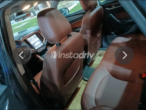 Brilliance V6 2019 Black Automatic Used for Sale in Cairo - 2