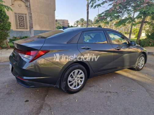 Hyundai Elantra CN7 2022 Gray Automatic Used for Sale in Cairo - 4