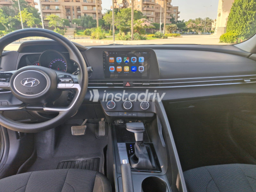 Hyundai Elantra CN7 2022 Gray Automatic Used for Sale in Cairo - 6
