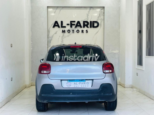 سيتروين C3 2022 فضي أوتوماتيك مستعملة للبيع في الإسكندرية - 4