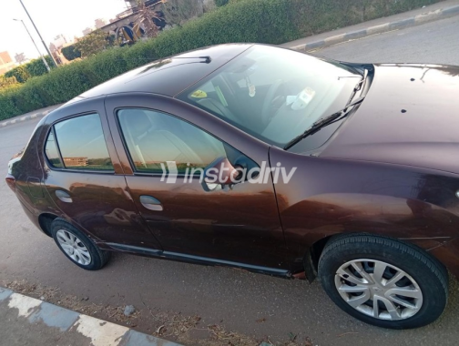 Renault Logan 2018 White Manual Used for Sale in Greater Cairo ( Cairo + Giza) - 10