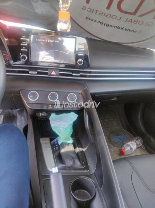 Hyundai Elantra CN7 2021 Silver Automatic Used for Sale in Greater Cairo ( Cairo + Giza) - 5