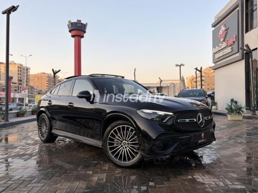 مرسيدس GLC300  إيه إم جي 2025 أسود أوتوماتيك مستعملة للبيع في القاهرة - 3