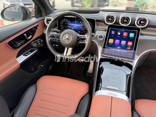مرسيدس GLC300  إيه إم جي 2025 أسود أوتوماتيك مستعملة للبيع في القاهرة - 7
