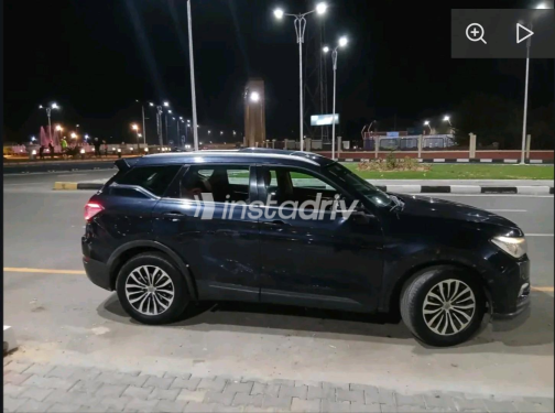 بريليانس V6 2019 أسود أوتوماتيك مستعملة للبيع في القاهرة - 1