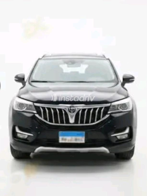 بريليانس V6 2019 أسود أوتوماتيك مستعملة للبيع في القاهرة - 3