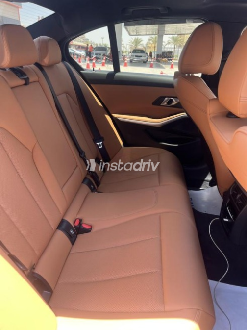 BMW 320 2026 Black Automatic Used for Sale in Sheraton - 6