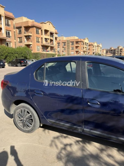 Renault Logan 2020 White Automatic Used for Sale in Greater Cairo ( Cairo + Giza) - 3