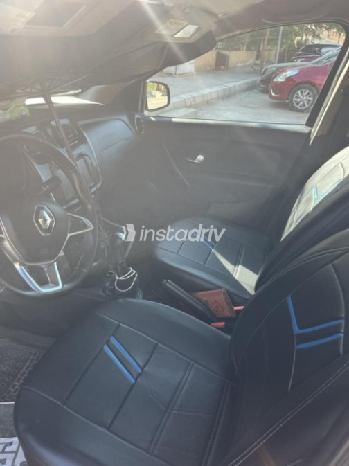Renault Logan 2020 White Automatic Used for Sale in Greater Cairo ( Cairo + Giza) - 7