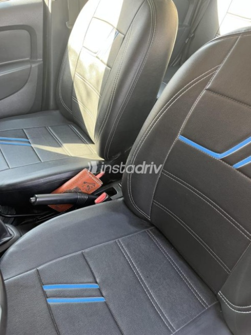 Renault Logan 2020 White Automatic Used for Sale in Greater Cairo ( Cairo + Giza) - 9
