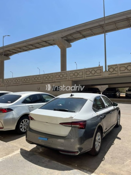 سكودا اوكتافيا 2026 رمادي أوتوماتيك جديدة للبيع في القاهرة - 6