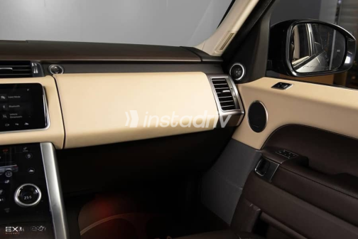 Land Rover Range Rover Sport 2020 Gray Automatic Used for Sale in Cairo - 8