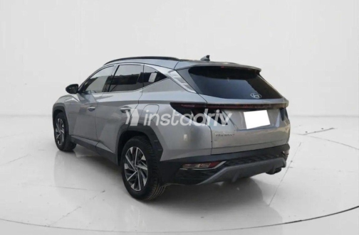 Hyundai Tucson 2021 White Automatic Used for Sale in Greater Cairo ( Cairo + Giza) - 2