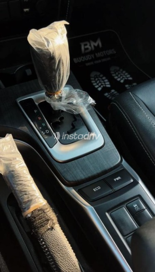 Toyota Fortuner 2023 Black Automatic Used for Sale in Sheikh Zayed City - 5