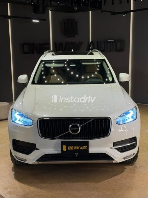 فولفو XC90 2016 أبيض أوتوماتيك مستعملة للبيع في القاهرة - 2
