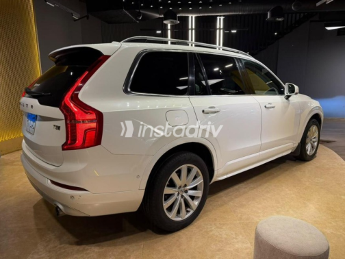 فولفو XC90 2016 أبيض أوتوماتيك مستعملة للبيع في القاهرة - 7