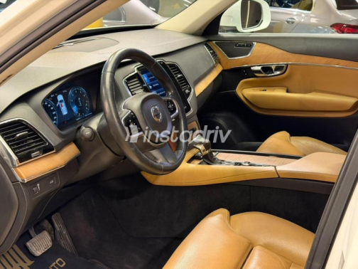 فولفو XC90 2016 أبيض أوتوماتيك مستعملة للبيع في القاهرة - 9