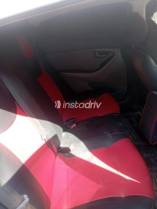 Hyundai Avante 2015 White Automatic Used for Sale in Zagazig - 7