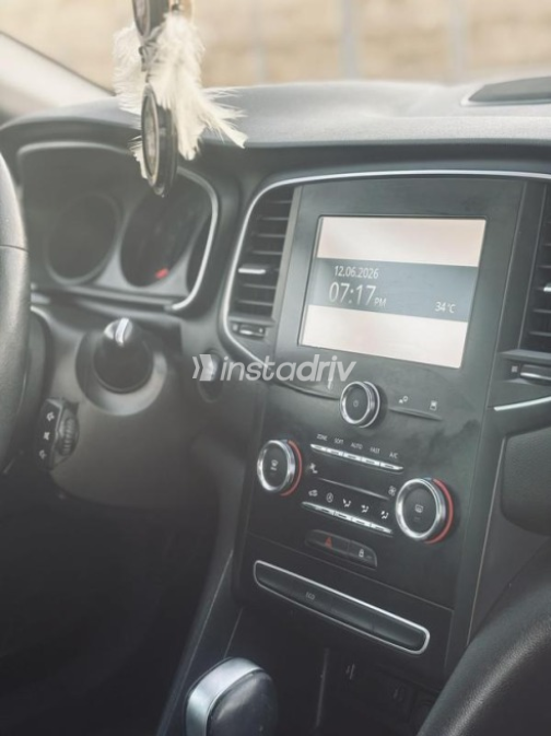 Renault Megane 2019 Red Automatic Used for Sale in Greater Cairo ( Cairo + Giza) - 7