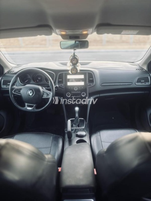 Renault Megane 2019 Red Automatic Used for Sale in Greater Cairo ( Cairo + Giza) - 10