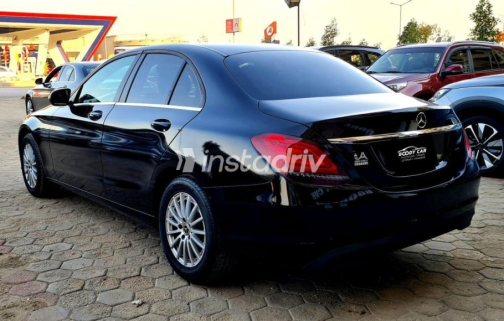 Mercedes C 180 2019 Black Automatic Used for Sale in Maadi - 6