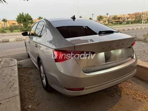 Skoda Octavia 2024 Silver Automatic Used for Sale in Cairo - 5
