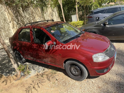 Renault Logan 2013 Red Automatic Used for Sale in Giza - 2