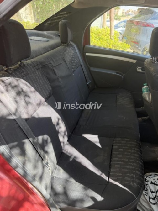 Renault Logan 2013 Red Automatic Used for Sale in Giza - 6