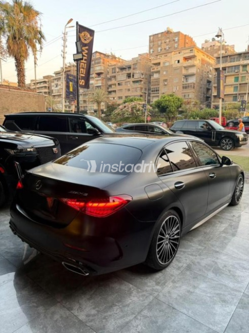 مرسيدس C 200 2025 أسود أوتوماتيك مستعملة للبيع في القاهرة - 3