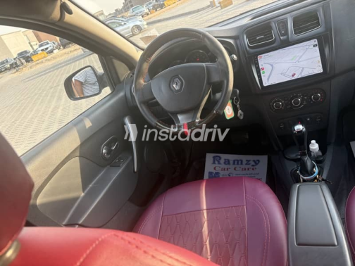 Renault Logan 2016 Black Automatic Used for Sale in Obour City - 6