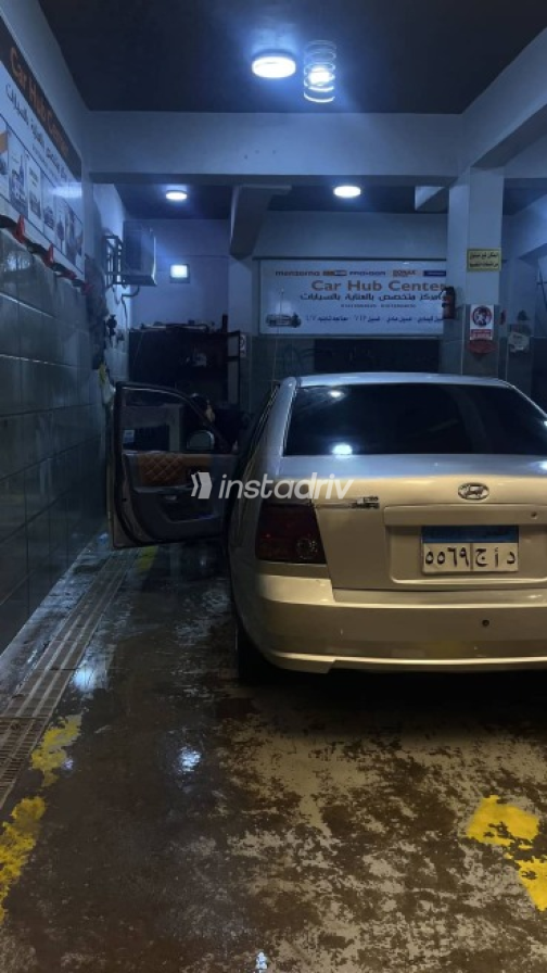 Hyundai Verna 2014 Silver Automatic Used for Sale in Greater Cairo ( Cairo + Giza) - 5
