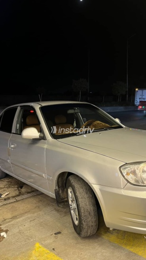 Hyundai Verna 2014 Silver Automatic Used for Sale in Greater Cairo ( Cairo + Giza) - 9